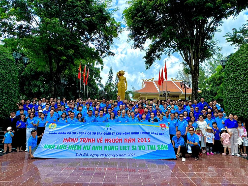HOẠT ĐỘNG THAM QUAN NGHỈ DƯỠNG CỦA CÔNG ĐOÀN CƠ SỞ THÀNH VIÊN TRUNG TÂM KHAI THÁC HẠ TẦNG HOẠT ĐỘNG THAM QUAN NGHỈ DƯỠNG CỦA CÔNG ĐOÀN CƠ SỞ THÀNH VIÊN TRUNG TÂM KHAI THÁC HẠ TẦNG
