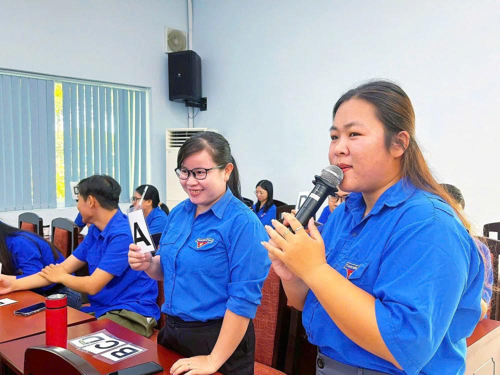 Chi đoàn Trung tâm Khai thác Hạ tầng tích cực tham gia Hội thi "Rung Chuông Vàng" kỷ niệm các ngày lễ lớn của dân tộc Chi đoàn Trung tâm Khai thác Hạ tầng tích cực tham gia Hội thi "Rung Chuông Vàng" kỷ niệm các ngày lễ lớn của dân tộc