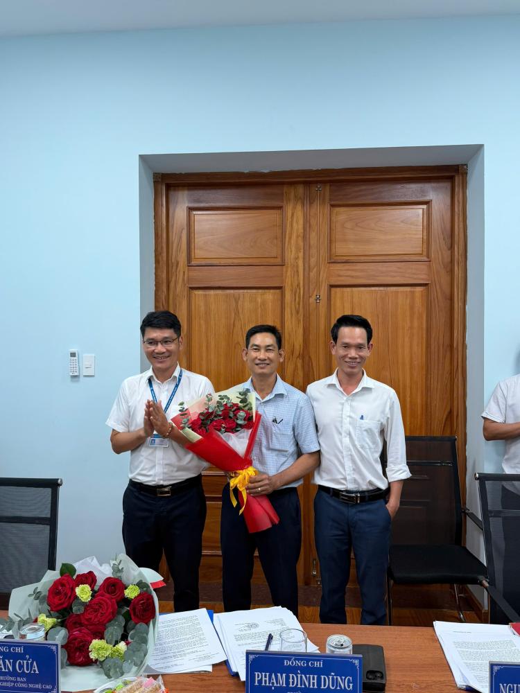 BỔ NHIỆM PHÓ GIÁM ĐỐC TRUNG TÂM KHAI THÁC HẠ TẦNG